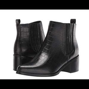 Blondo Elvina Waterproof Booties